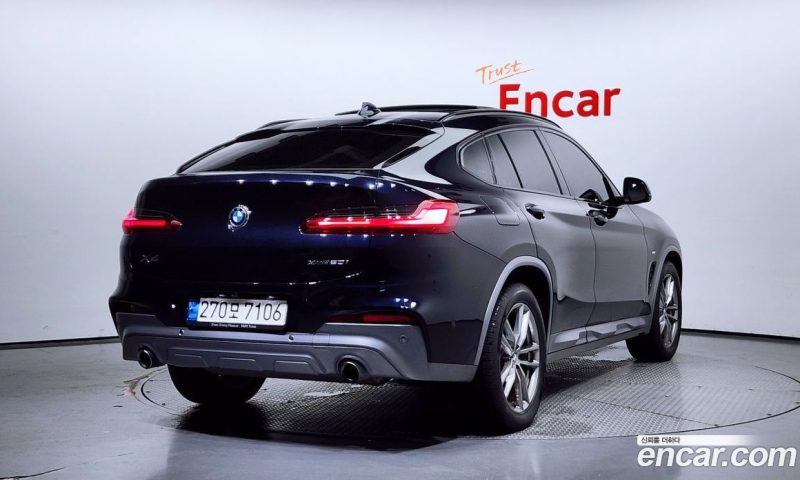 BMW X4 xDrive20i M Sports X Onlile Exclusive Edition