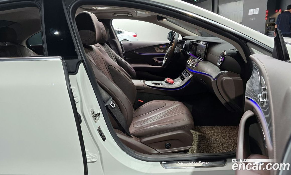 Mercedes Benz CLS-Class CLS450 4MATIC AMG Line