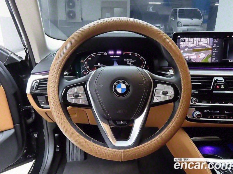BMW 5-Series i520 Luxury