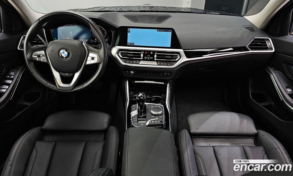 BMW 3-Series i320