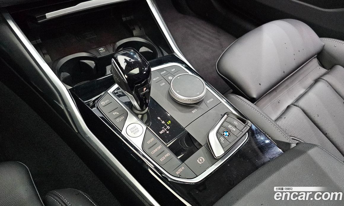 BMW 3-Series i320