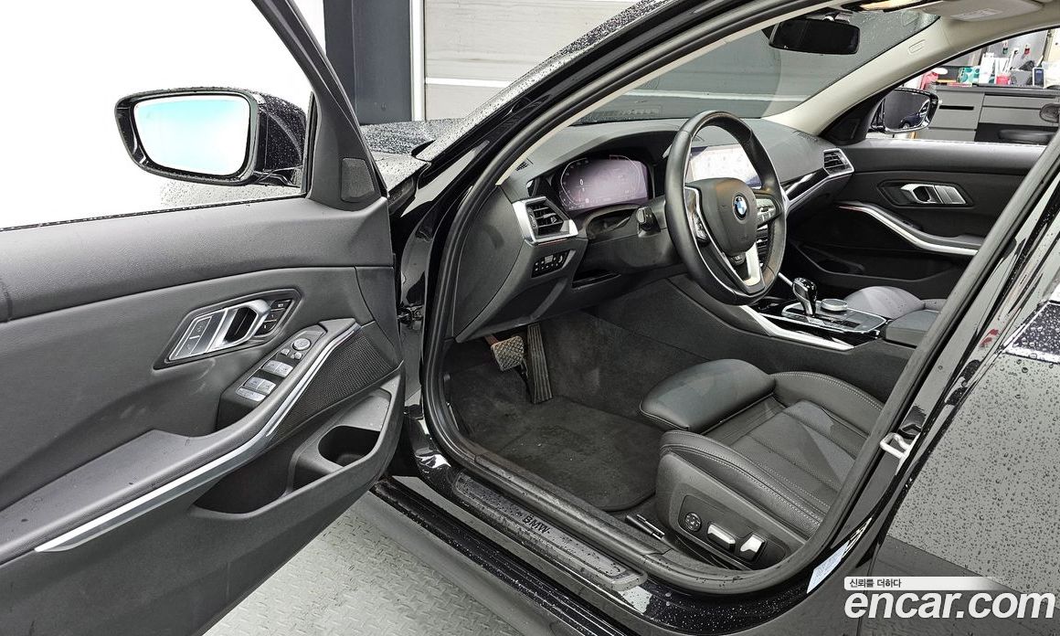 BMW 3-Series i320