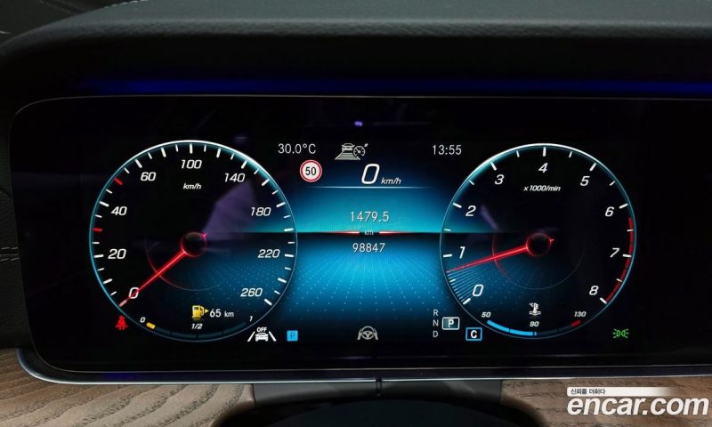 Mercedes Benz E-Class E250 Exclusive