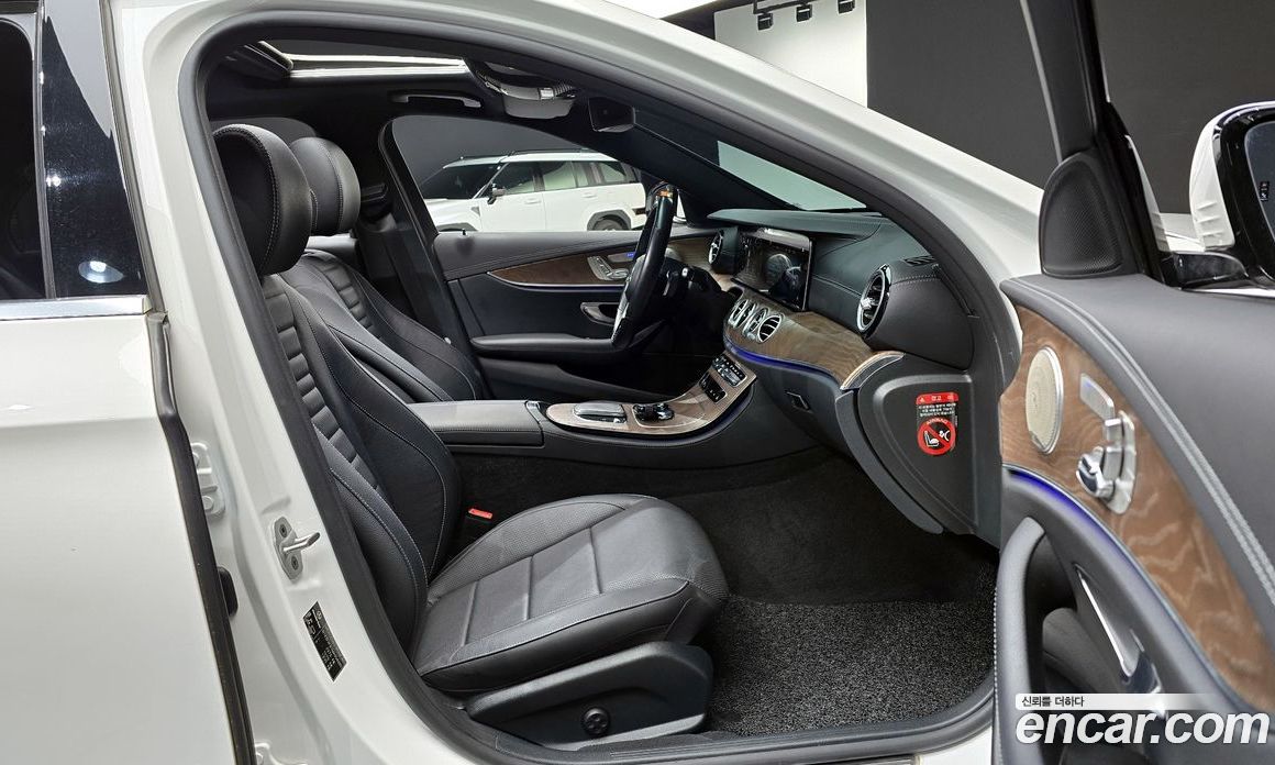 Mercedes Benz E-Class E250 Exclusive