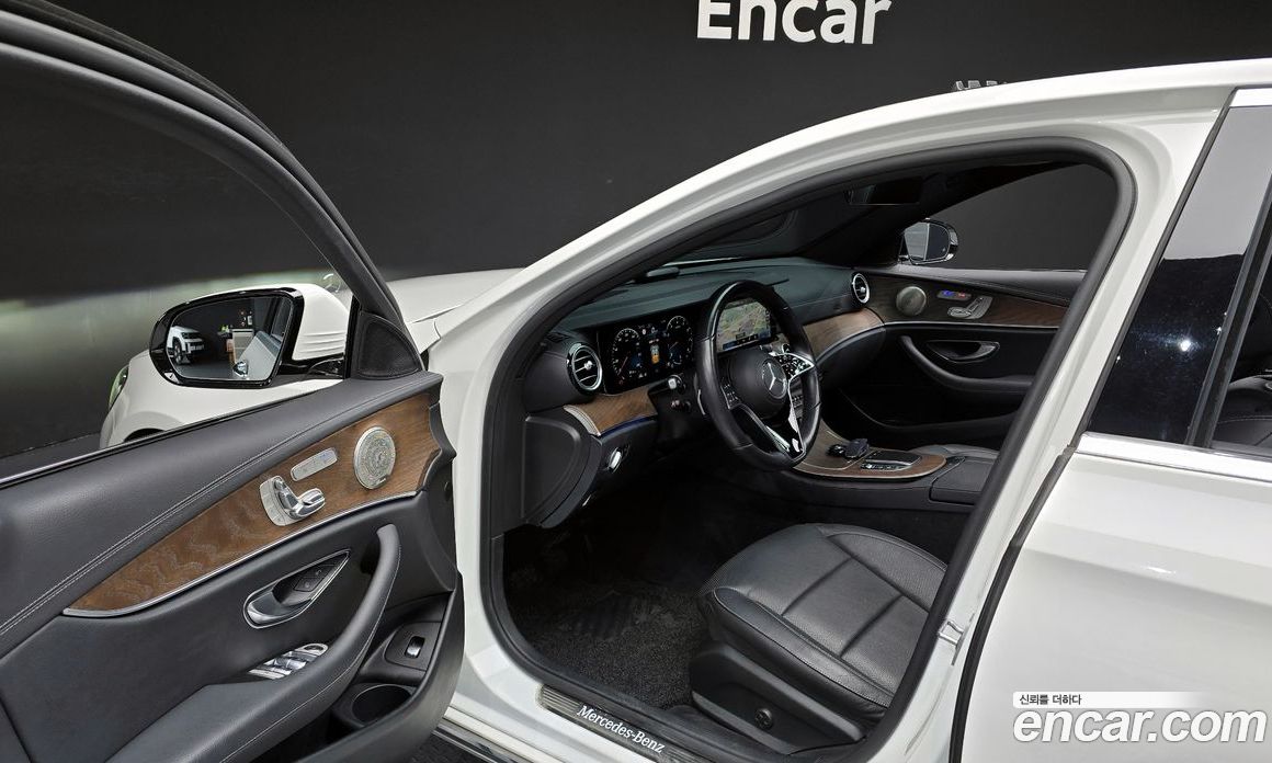 Mercedes Benz E-Class E250 Exclusive