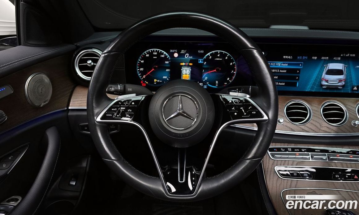 Mercedes Benz E-Class E250 Exclusive