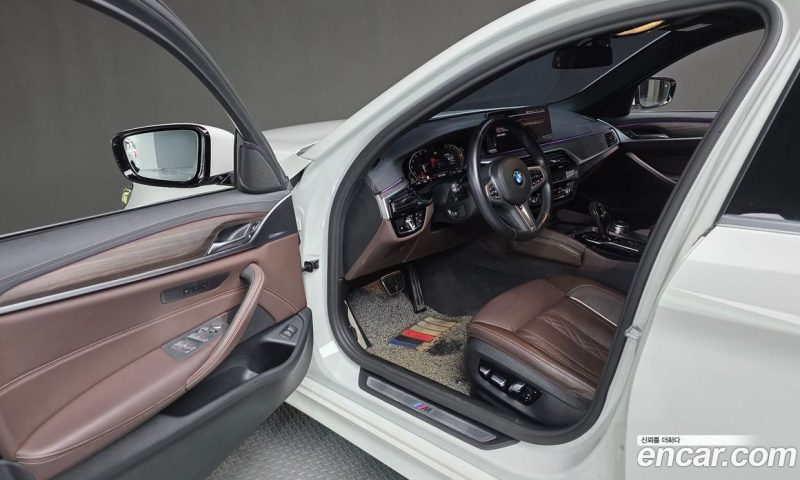 BMW 5-Series 523D M Sport