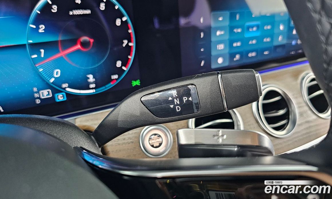 Mercedes Benz E-Class E250 Exclusive