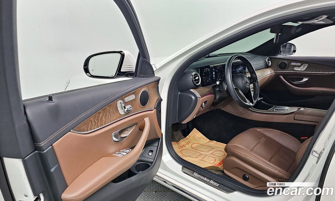 Mercedes Benz E-Class E250 Exclusive