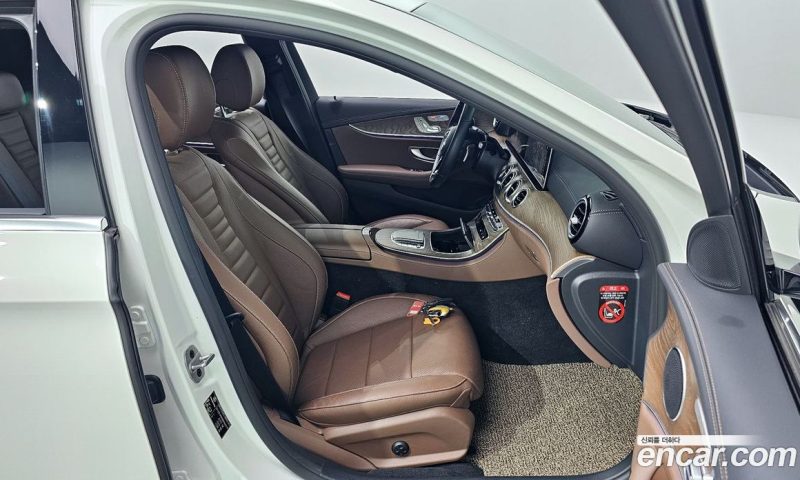 Mercedes Benz E-Class E250 Exclusive