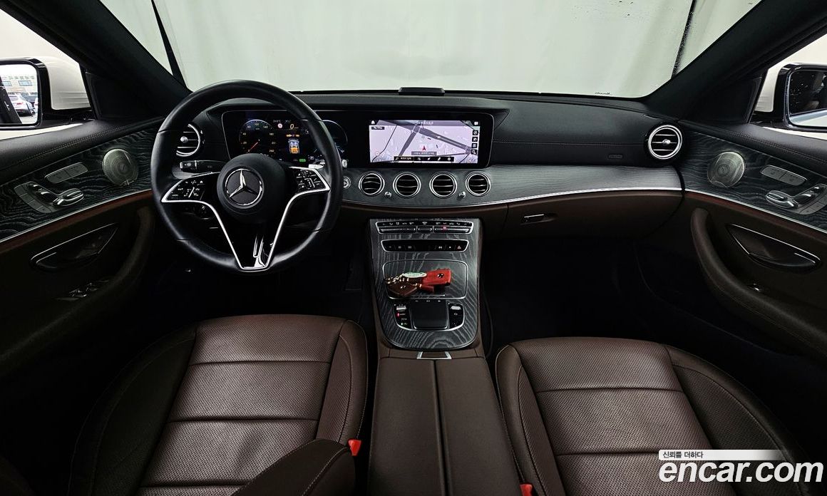 Mercedes Benz E-Class E350 4MATIC Avantgarde