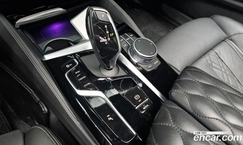 BMW 5-Series i530 xDrive M Sport Package