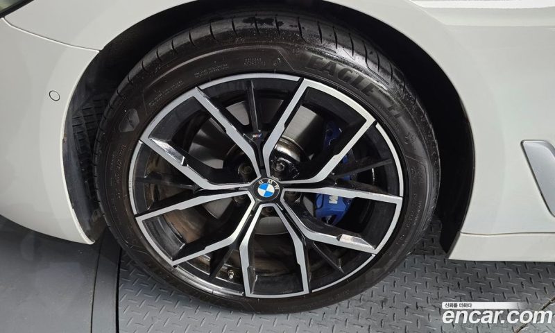BMW 5-Series i530 M Sport Package