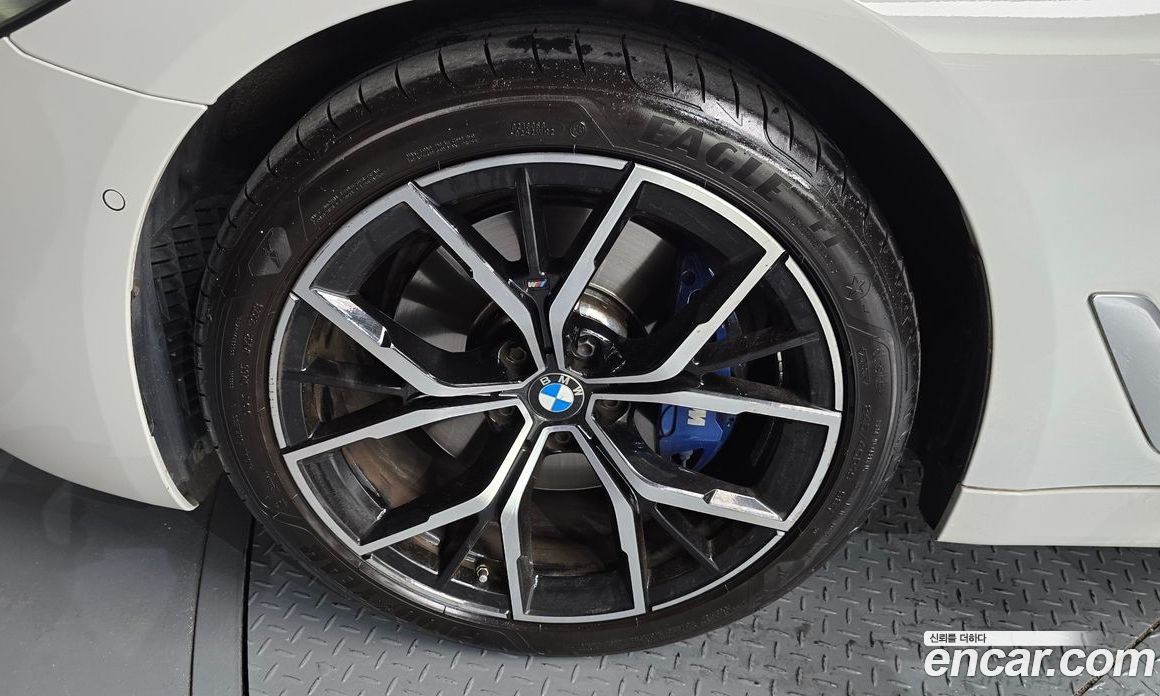 BMW 5-Series i530 M Sport Package