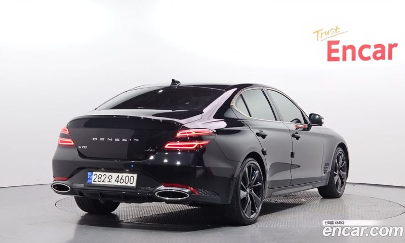 Genesis G70 Gasoline 2.0T 2WD