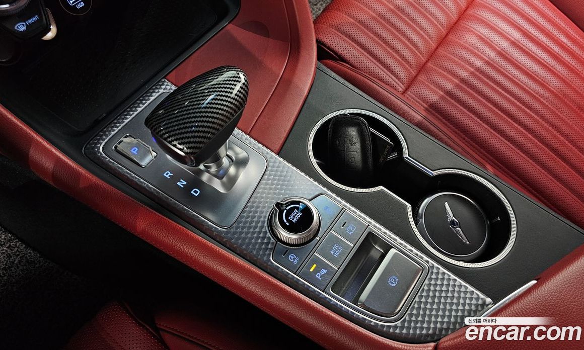 Genesis G70 Gasoline 2.0T 2WD