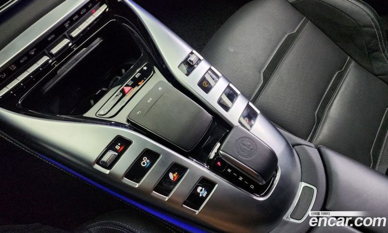 Mercedes Benz AMG GT 4Door 43 4MATIC+
