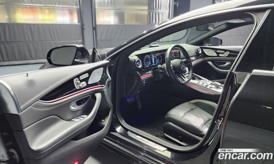 Mercedes Benz AMG GT 4Door 43 4MATIC+