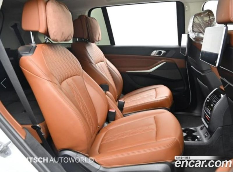 BMW X7 xDrive i40 Design Pure Excellence 6-Seater