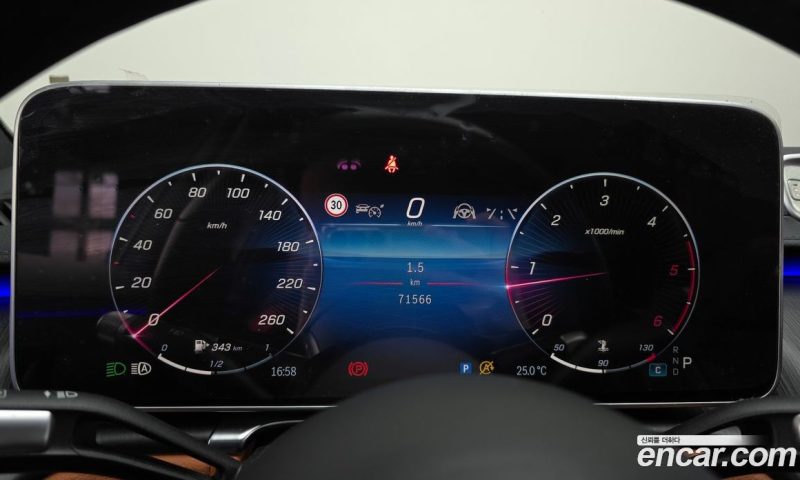 Mercedes Benz S-Class S400 D 4MATIC