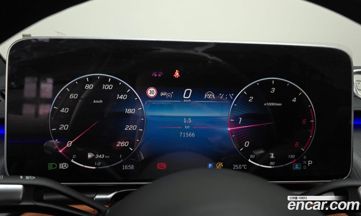 Mercedes Benz S-Class S400 D 4MATIC