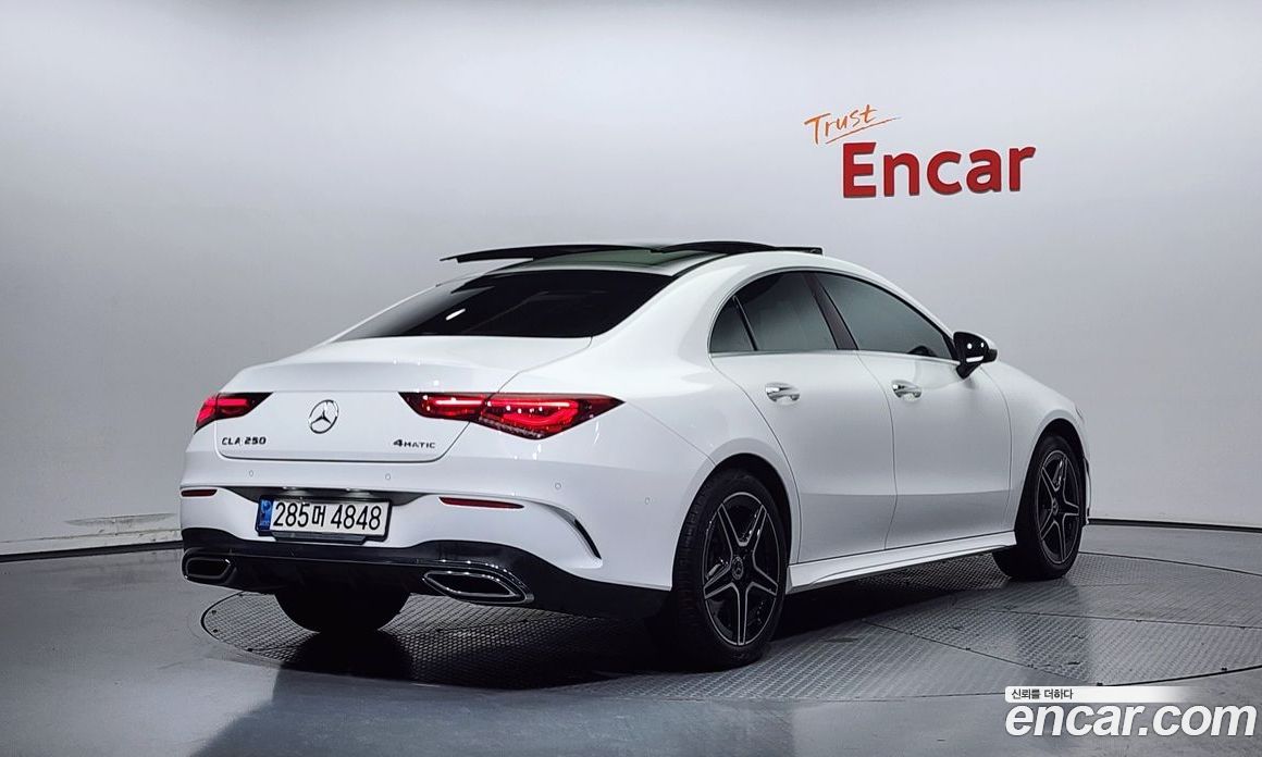 Mercedes Benz CLA-Class CLA250 4MATIC
