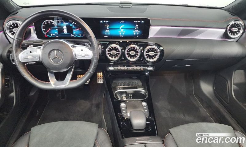Mercedes Benz CLA-Class CLA250 4MATIC