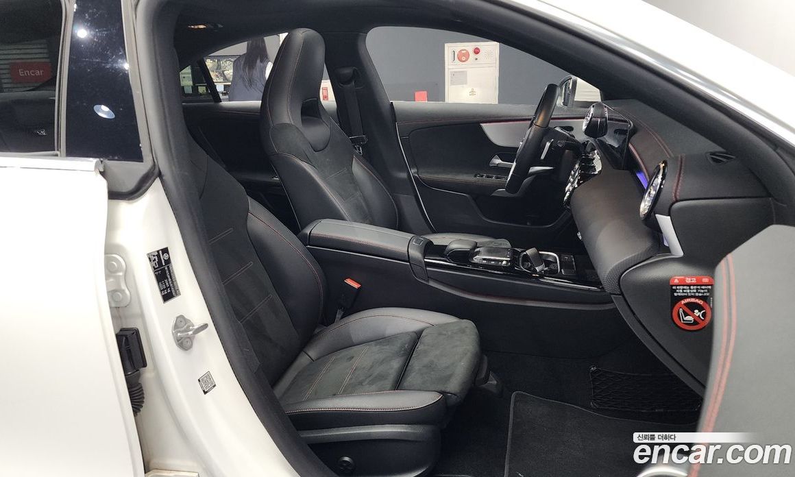 Mercedes Benz CLA-Class CLA250 4MATIC