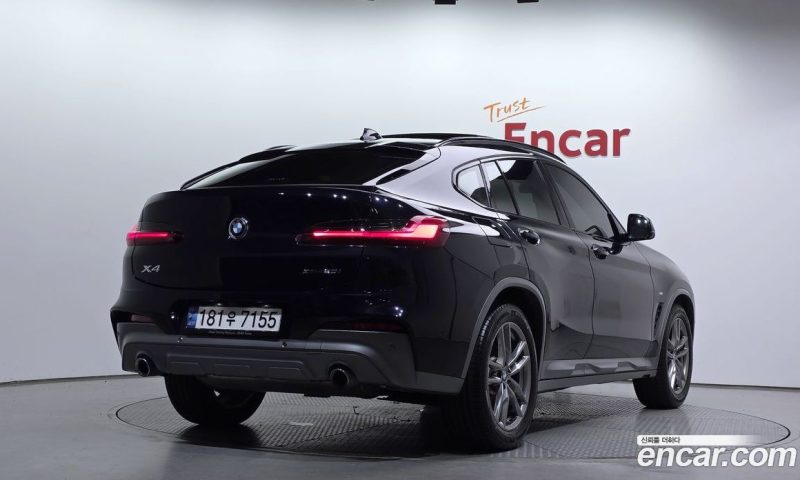 BMW X4 xDrive20i M Sports X Onlile Exclusive Edition