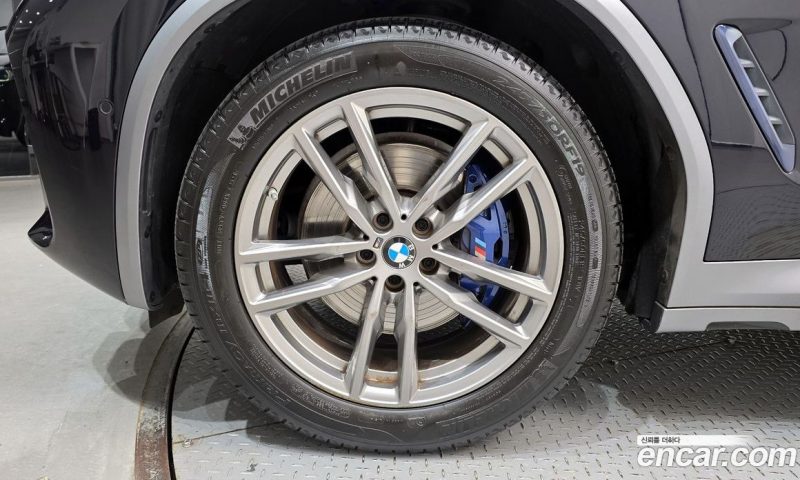 BMW X4 xDrive20i M Sports X Onlile Exclusive Edition