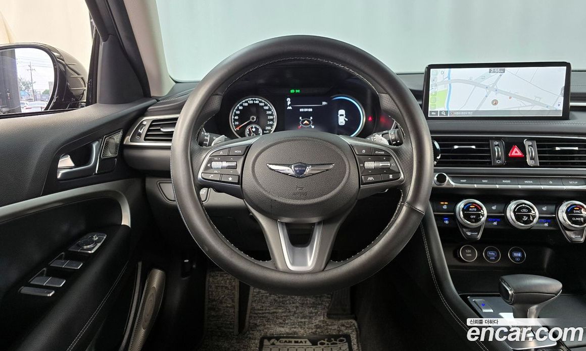 Genesis G70 Gasoline 2.0T 2WD