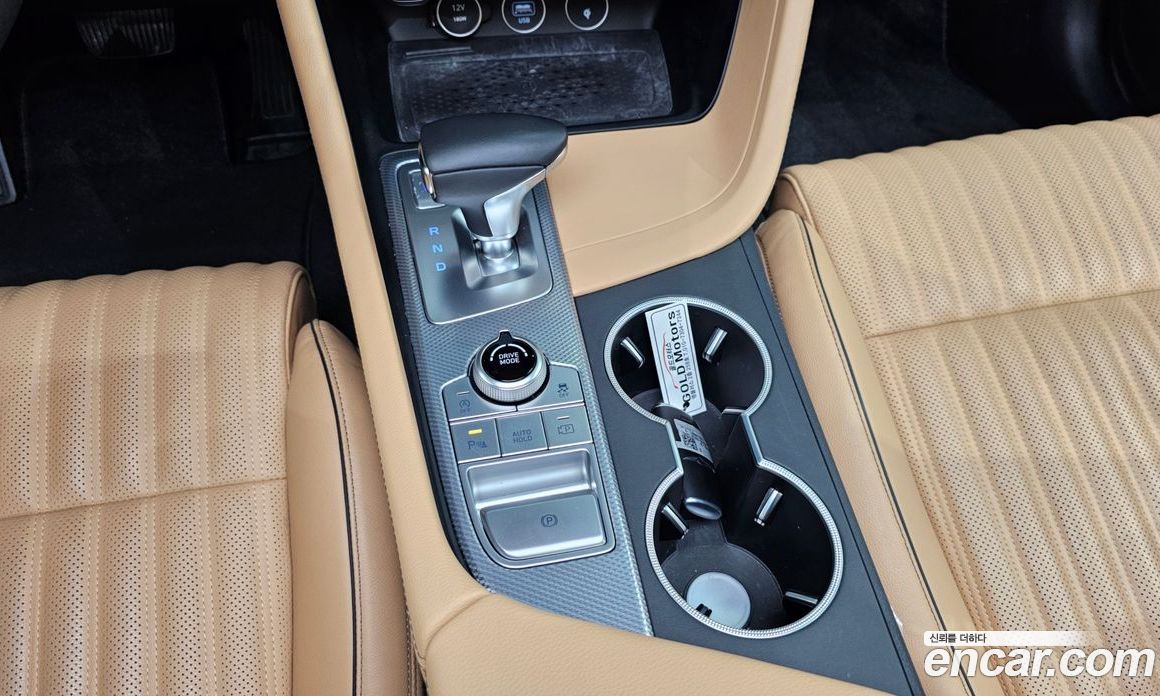 Genesis G70 Gasoline 2.0T 4WD