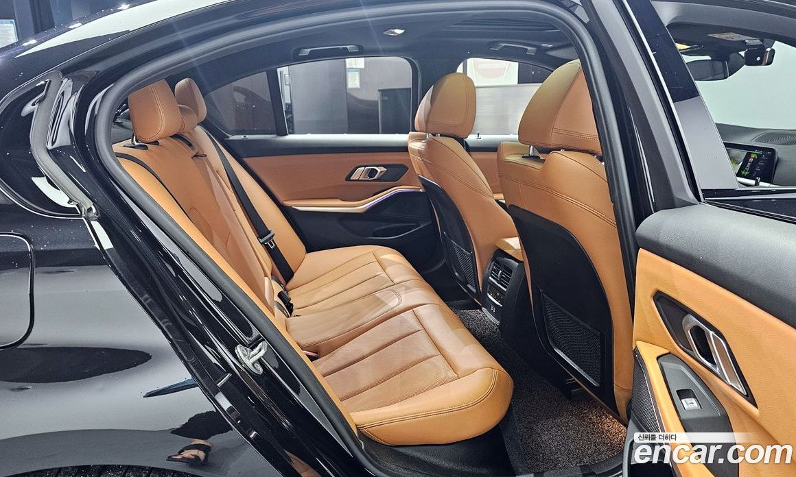 BMW 3-Series i320 M Sport
