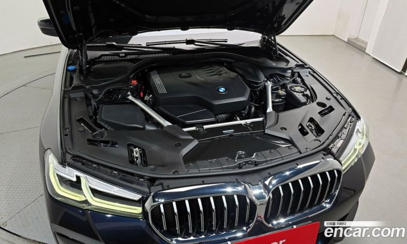 BMW 5-Series i520 M Sport