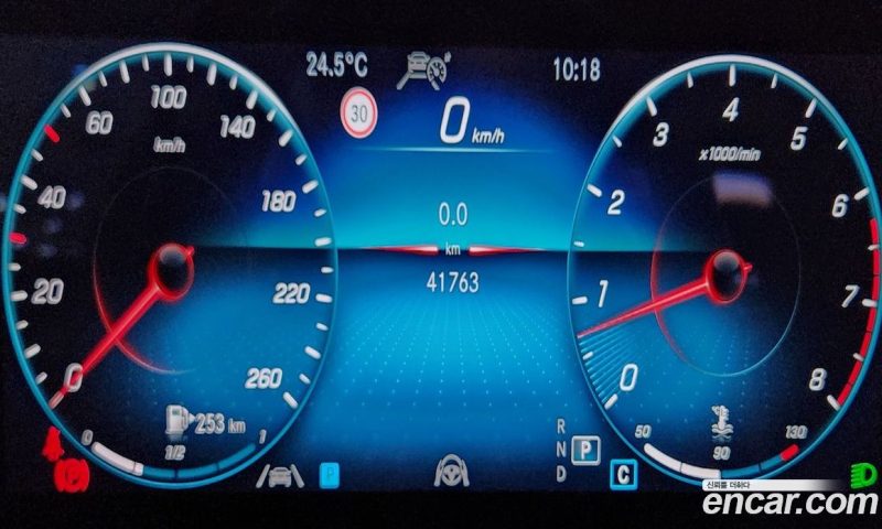 Mercedes Benz E-Class E250 Avantgarde