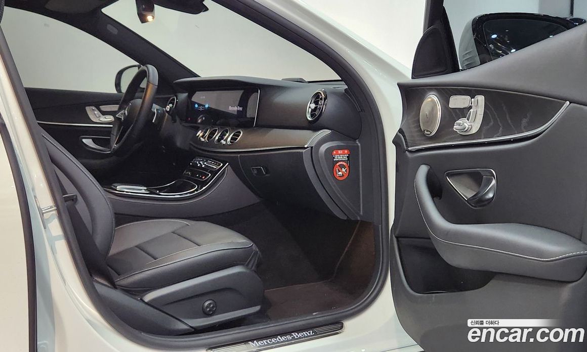 Mercedes Benz E-Class E250 Avantgarde
