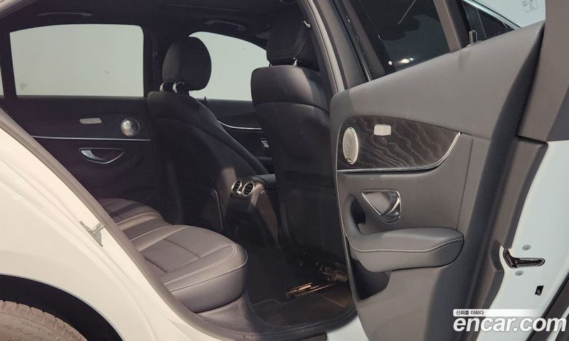 Mercedes Benz E-Class E250 Avantgarde