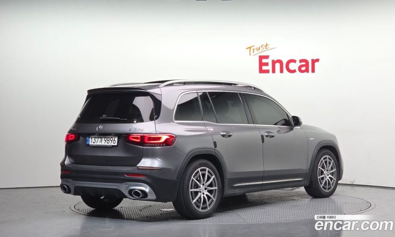 Mercedes Benz GLB-Class AMG GLB35 4MATIC