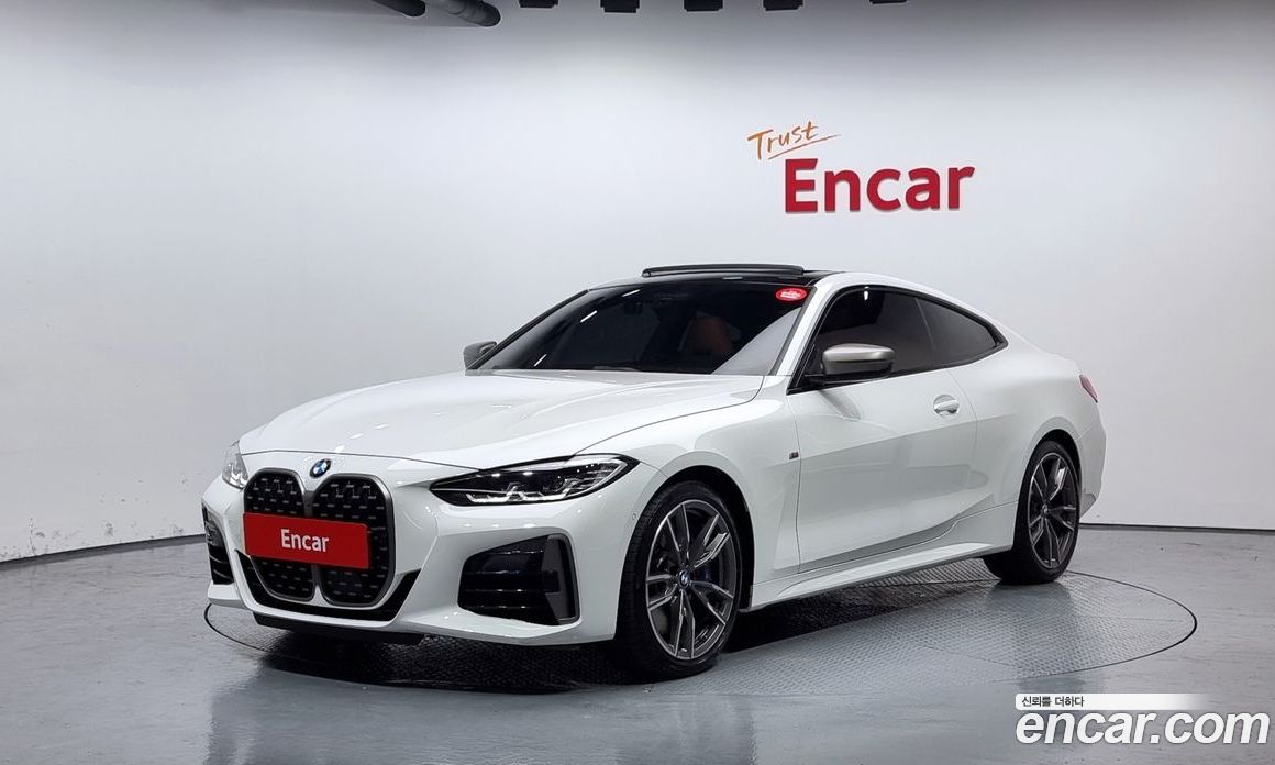 BMW 4-Series M440i xDrive Coupe