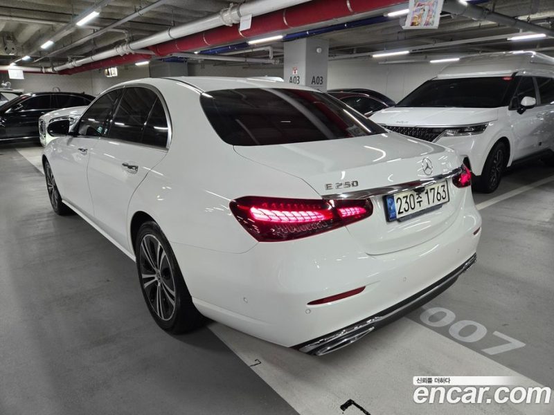 Mercedes Benz E-Class E250 Avantgarde