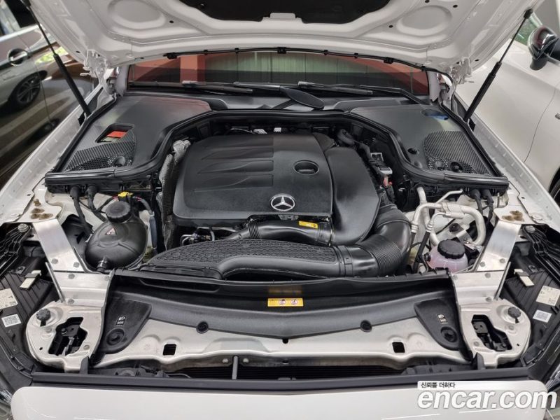 Mercedes Benz E-Class E350 4MATIC Avantgarde