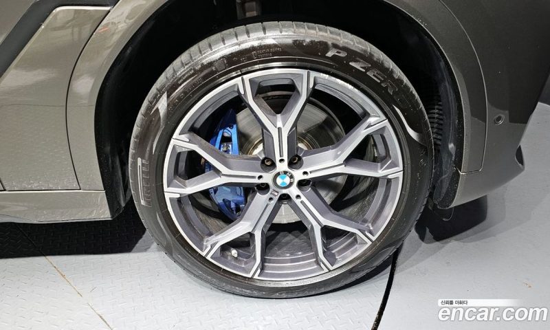 BMW X6 xDrive40i M Sport