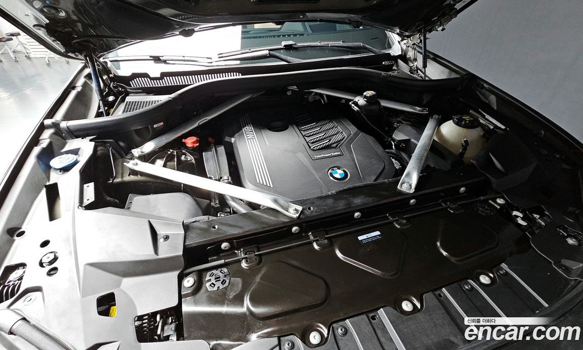 BMW X6 xDrive40i M Sport