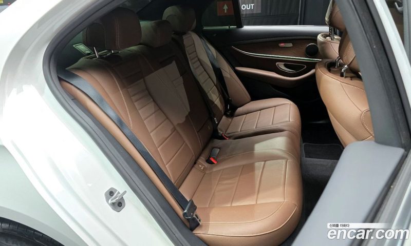 Mercedes Benz E-Class E250 Exclusive