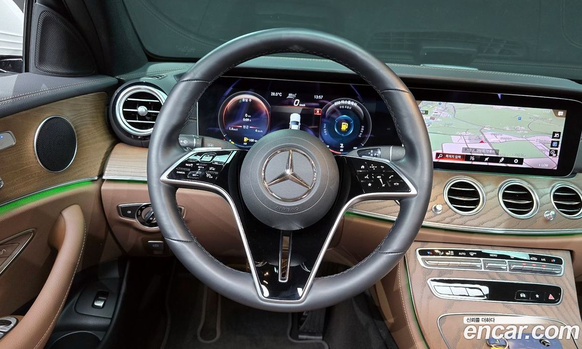 Mercedes Benz E-Class E250 Exclusive