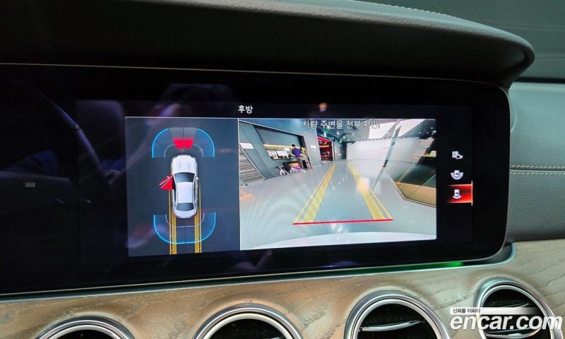 Mercedes Benz E-Class E250 Exclusive