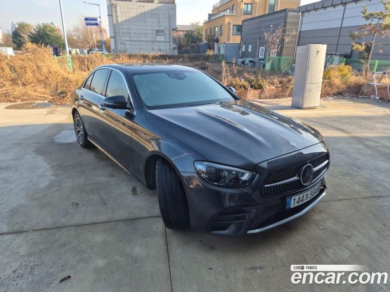 Mercedes Benz E-Class E220d 4MATIC AMG Line