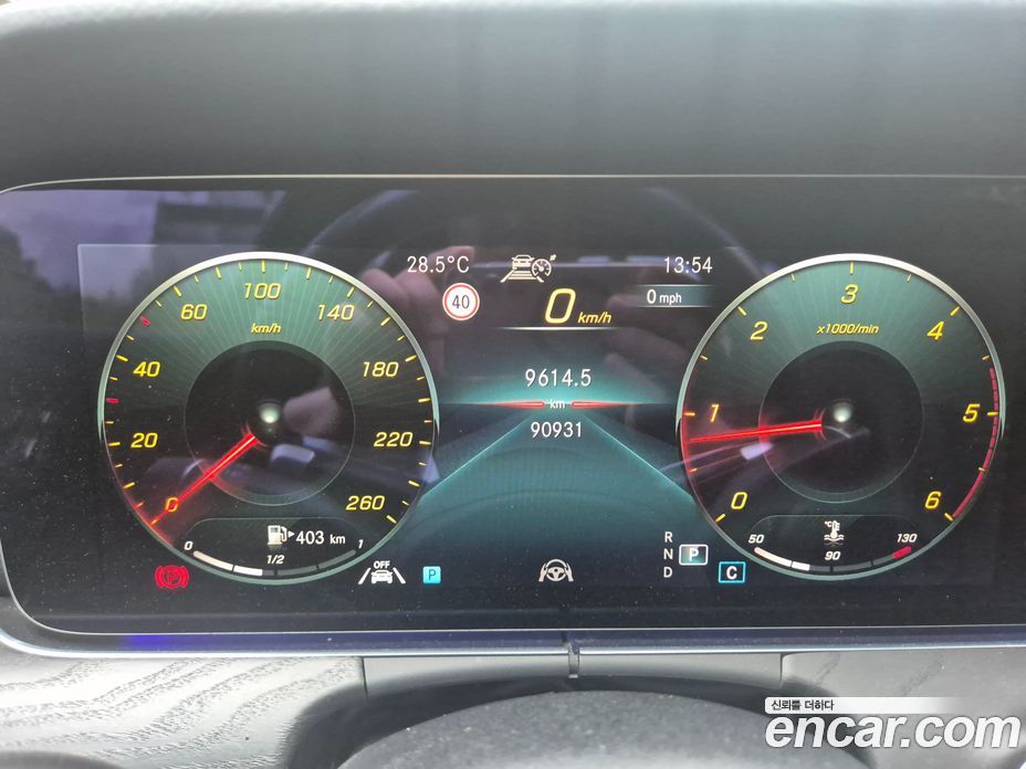 Mercedes Benz E-Class E220d 4MATIC AMG Line