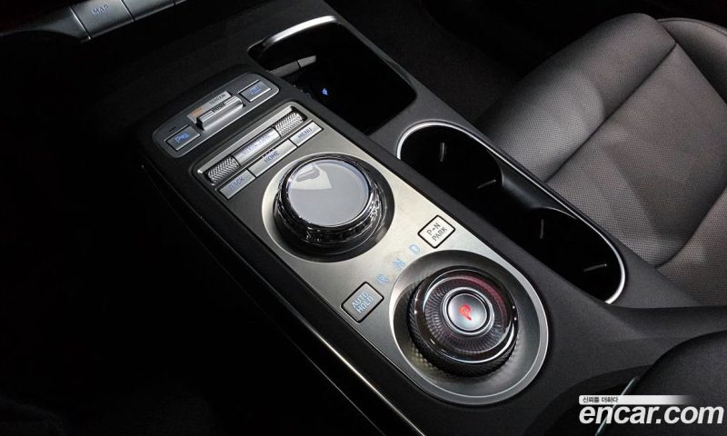 Genesis GV70 2.5T Gasoline AWD
