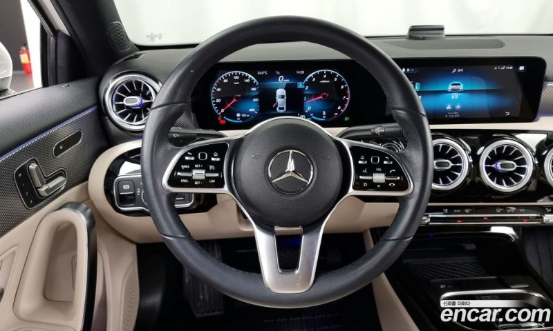 Mercedes Benz A-Class A220 Sedan